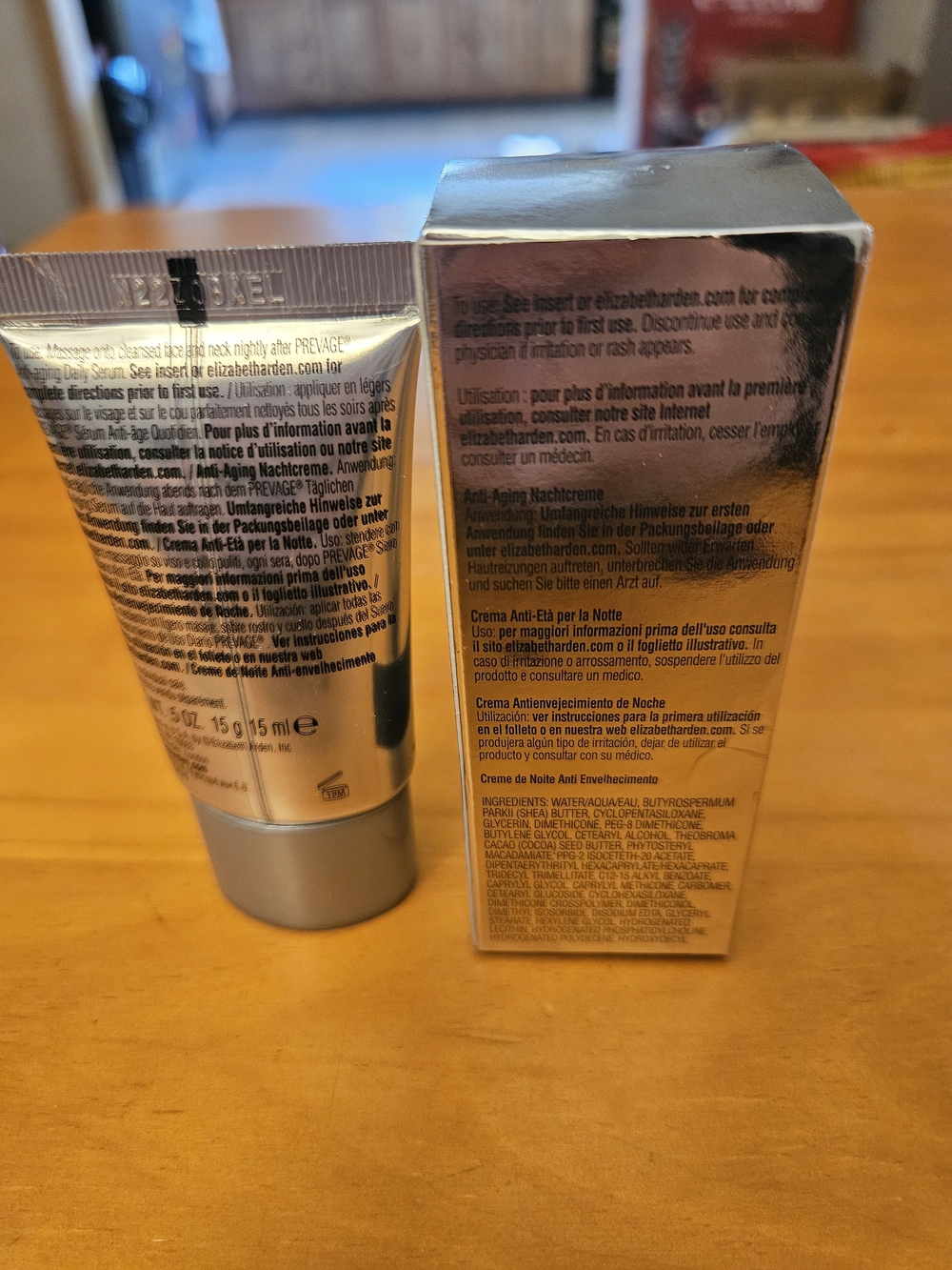 Elizabeth Arden Prevage Night Anti-Aging Overnight Cream - NIB 15ML - Picture 4 of 5